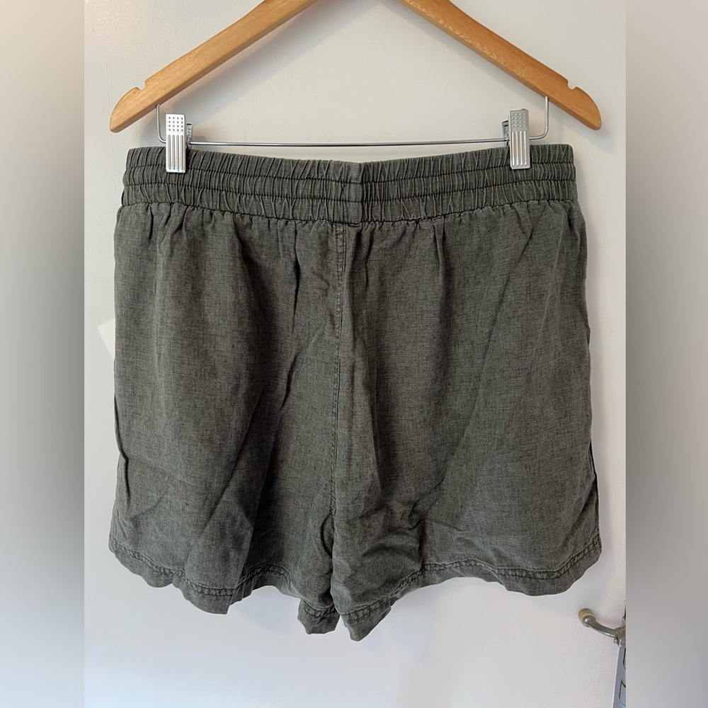 Splendid Dark Gray Women’s Shorts - Picture 5 of 7